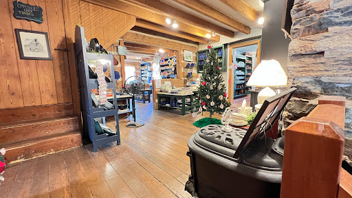 Emerson Creek Pottery - Thumbnail