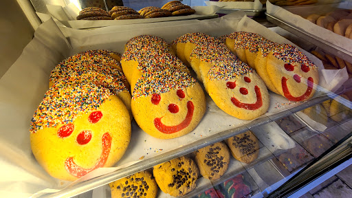Garibaldi Bakery - Visual