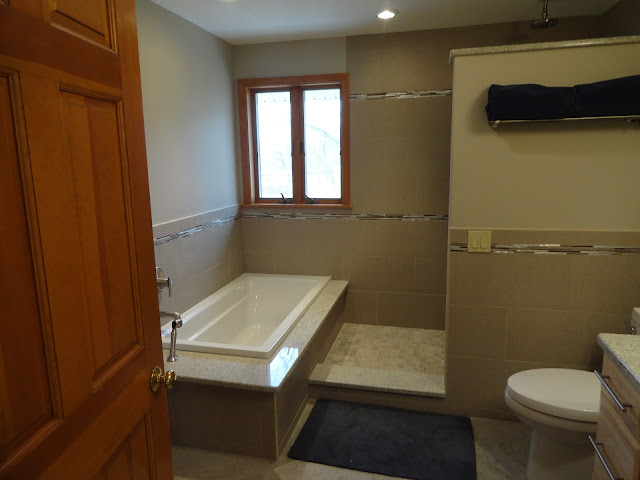 Interstate Custom Kitchen and Bath, Inc. by null