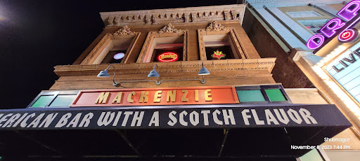 Mackenzie Pub - Visual