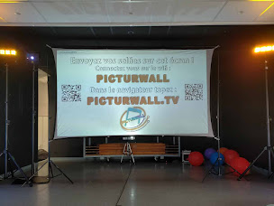 Photo n°26 de PicturWall - Ventes de PhotoBooth innovant en Seine Maritime / Normandie à Offranville (Service de location de matériel de soirée)