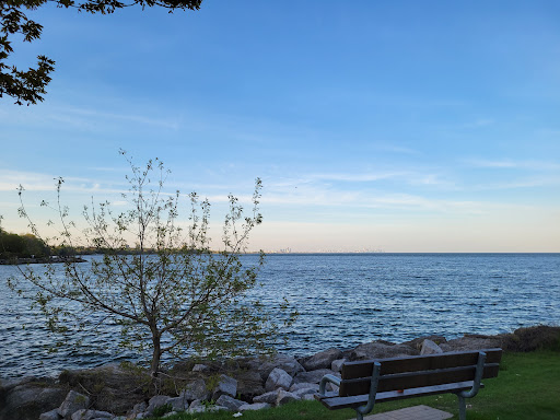 Jack Darling Memorial Park Parking Lot