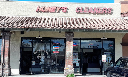 Honeys Cleaners - Thumbnail