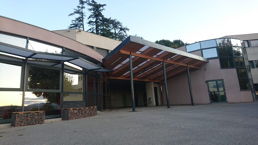 Middle School De Jastres - Thumbnail