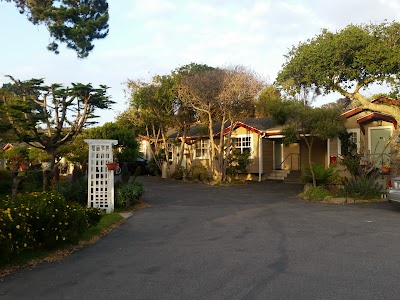 Photos of Bide-A-Wee Inn & Cottages