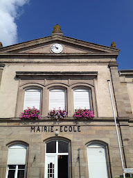 Photo n°3 de Mairie de Maizières-lès-Vic à Maizières-lès-Vic (Hôtel de ville)