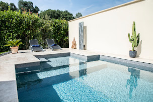 Photo n°7 de Everblue - CRISTAL PISCINE Piscine à Obernai (Magasin de matériel pour piscines)