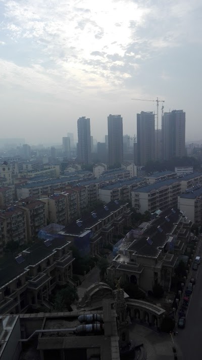 Photos of Dongshan Park （South Gate）