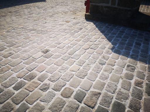 Photo de Stones Partner Pierres Naturelles Rennes à Mouazé (35250)