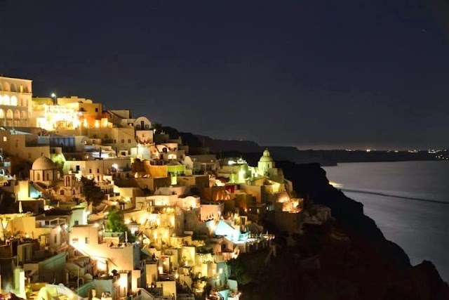 Andronis Honeymoon Suites