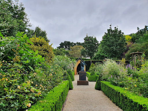 Red Cow Farm Garden