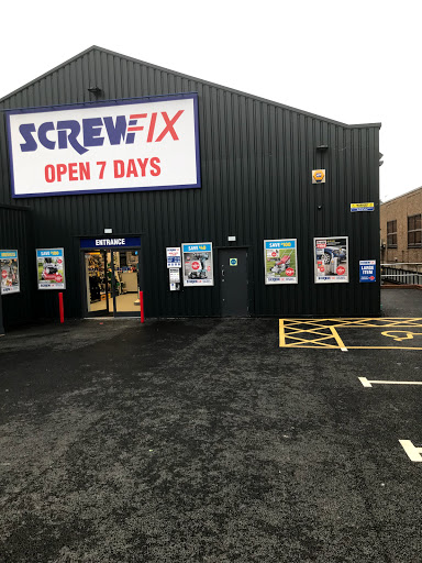 Screwfix Horsforth - Visual