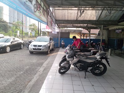 Photos of Suzuki Milenium Kalimalang