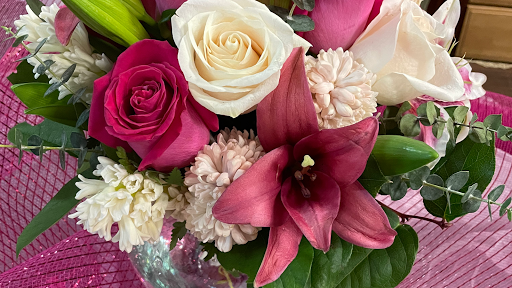 Ribbons & Roses Florist - Thumbnail