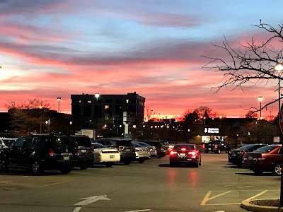 Schnucks Urbana Crossing