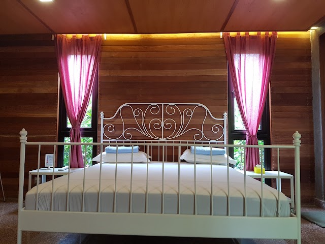 Templer Park Rainforest Retreat
