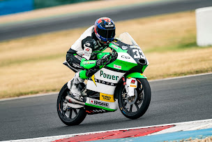 Photo n°12 de CIP - Centre International de Pilotage à Saint-Martin-de-Valgalgues (Siège social)