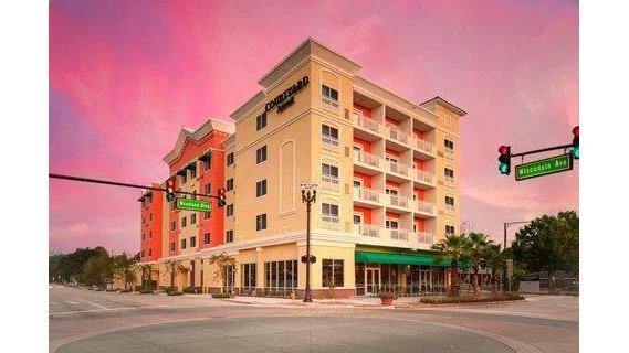 Courtyard by Marriott DeLand Historic Downtown