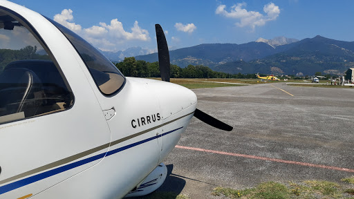 YouFly - Rent a Cirrus Aircraft - Thumbnail