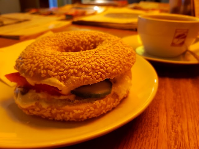Coffeemamas Café