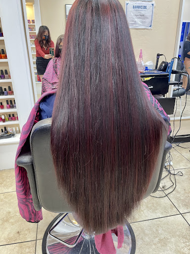 Wendy's Salon - Thumbnail