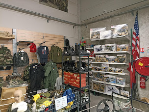 Photo n°3 de Stock Américain Calais à Calais (Magasin de vêtements)