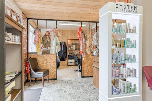 Photo n°7 de Easy'Coiff à Plonévez-du-Faou (Salon de coiffure)