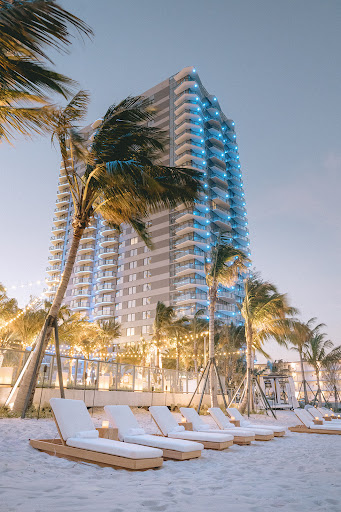 The Cove Club West Palm - Thumbnail
