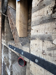 Photo n°29 de S . T . R . B Sablage Traitement Rénovation des Bois à Liffré (Entreprise d'étanchéité)