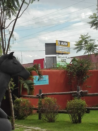 Photos of Le Saloon Restaurant/Snack