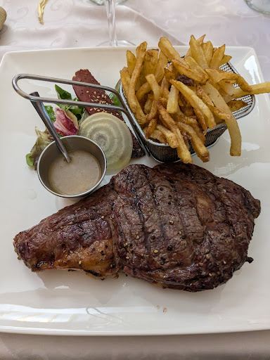 Photo 7 - Le Baron Gourmand