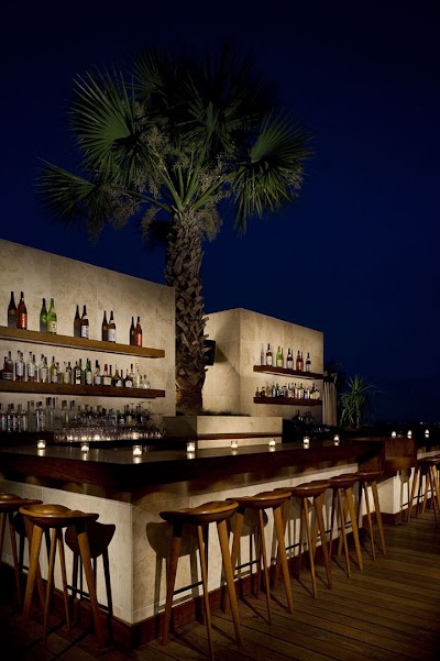 Photos of SIXTY Beverly Hills Hotel