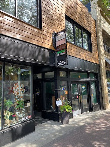 Wildrose Vintage by null