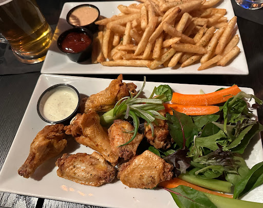 Smoky’s Cigar Bar & Bistro - Thumbnail