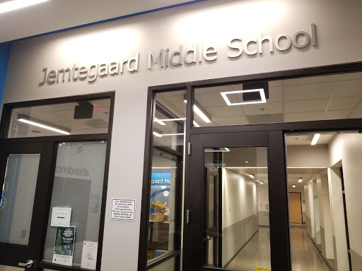 Jemtegaard Middle School - Visual