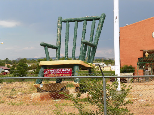 Worlds Largest Rocking Chair Logo