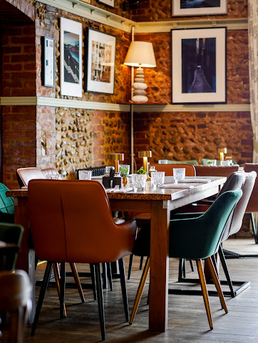 The Red Lion Hotel by null