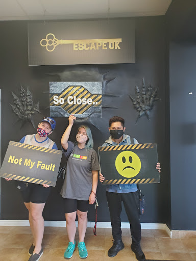 Escape OK - Visual