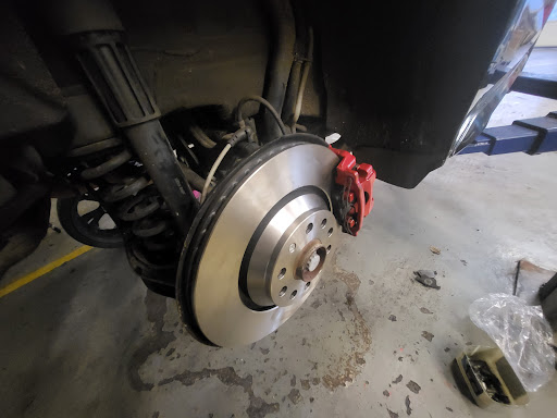 Hale Road MOT Centre Gallery - United Kingdom