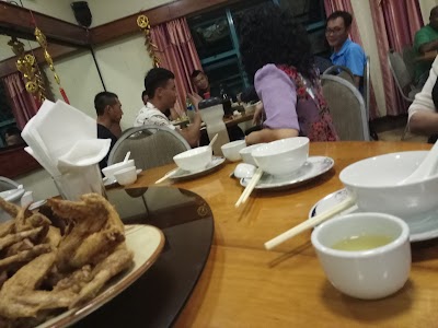 Photos of wu's chopsticks restraud