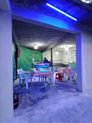 Taquería "EL CIRCUITO" y Micheladas "EL ALCOHOLIMETRO"