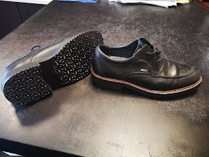 Photo n°27 de Cordonneclair - Cordonnerie - Serrurerie - Maroquinerie Strasbourg à Strasbourg (Cordonnier)