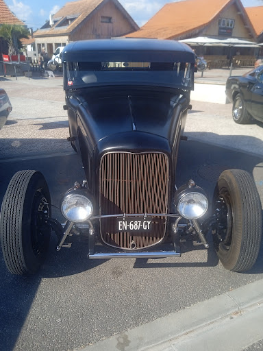 Monta Car Old School Gallery - France