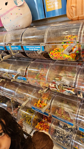 Sweet Dreams Candy Co - Thumbnail