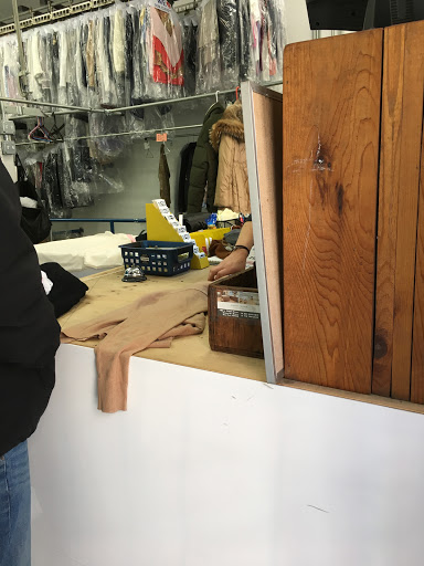 Emerald Valley Cleaners - Thumbnail
