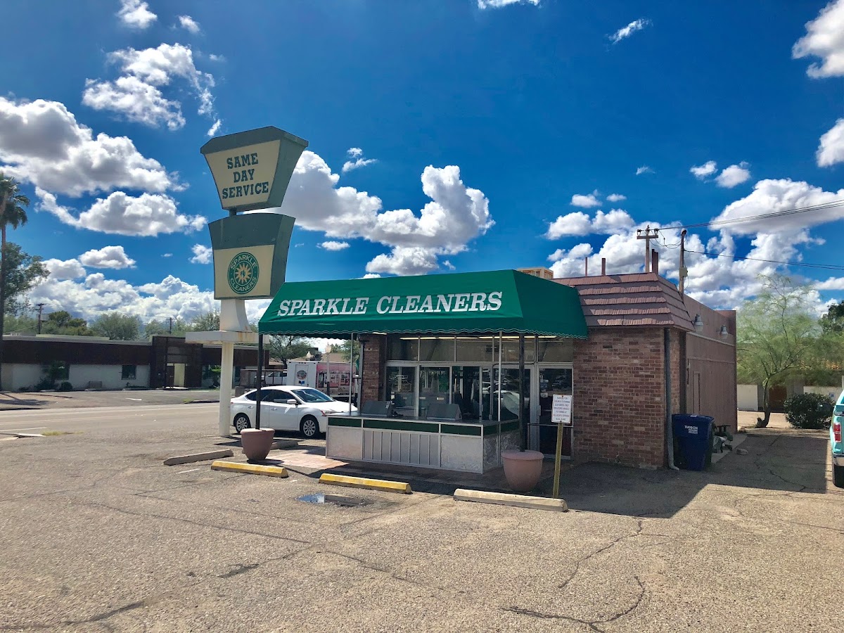 Sparkle Cleaners - Tucson laundromat interior in Tucson, AZ