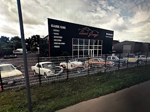 Photo n°11 de Sam's Garage à Saint-Berthevin (Garage automobile)