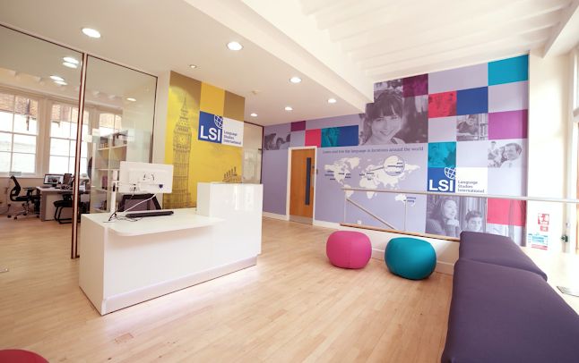 Comments and reviews of Portuguese Courses in London • Portuguese Global Academy
