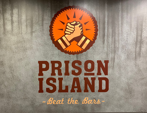 Prison Island Huskvarna AB Logo