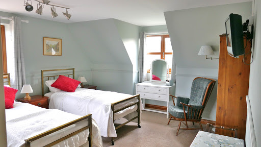 Elms Farm Bed and Breakfast /self catering/caravan site - Thumbnail